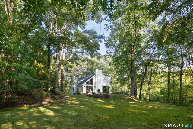 128 Gallows Hill Road, Redding, CT 06896