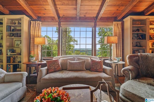 65 DOGWOOD DRIVE, Oneonta, AL 35121