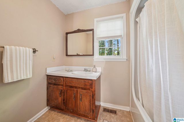 65 DOGWOOD DRIVE, Oneonta, AL 35121