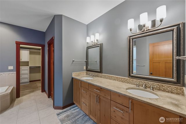 8424 Double Ditch Road, Lynden, WA 98264