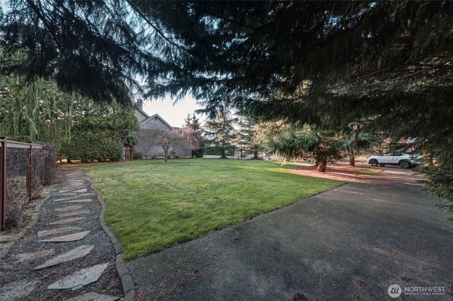 8424 Double Ditch Road, Lynden, WA 98264