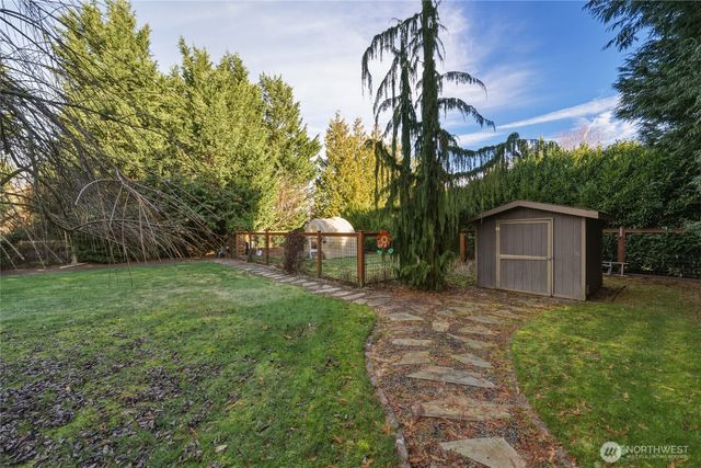 8424 Double Ditch Road, Lynden, WA 98264
