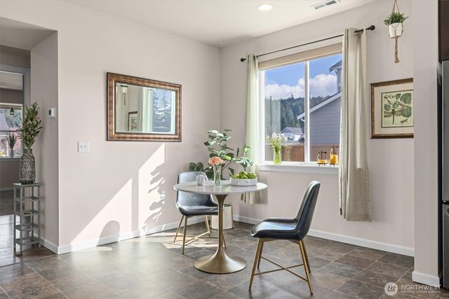 15750 58th Street Court E, Sumner, WA 98390