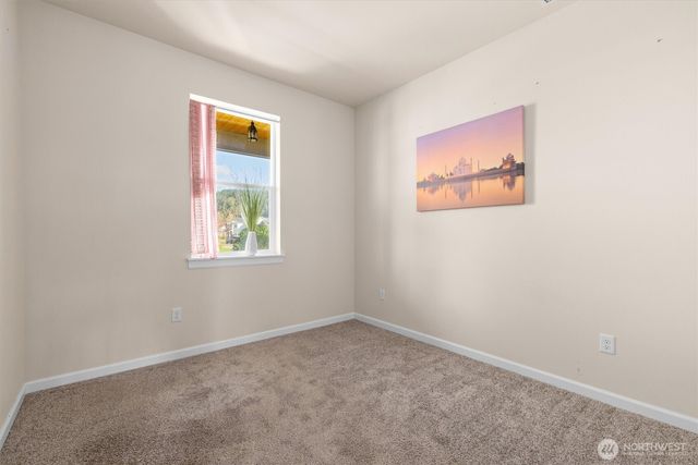 15750 58th Street Court E, Sumner, WA 98390