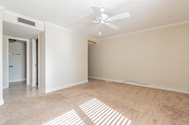 13618 GREENFIELD 305, Tampa, FL 33618