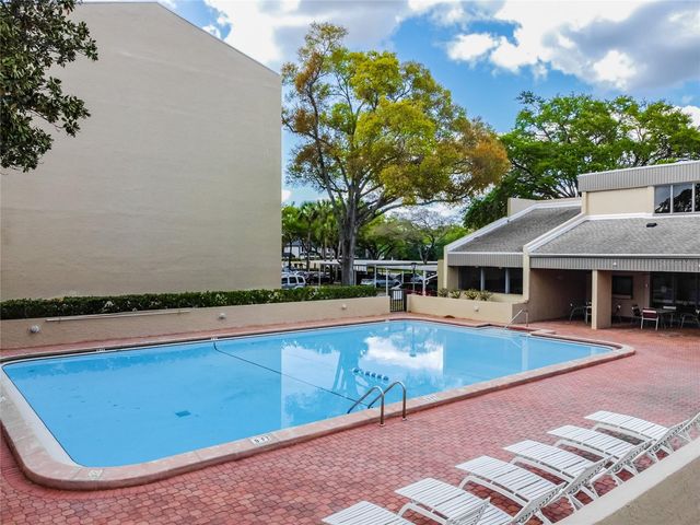 13618 GREENFIELD 305, Tampa, FL 33618