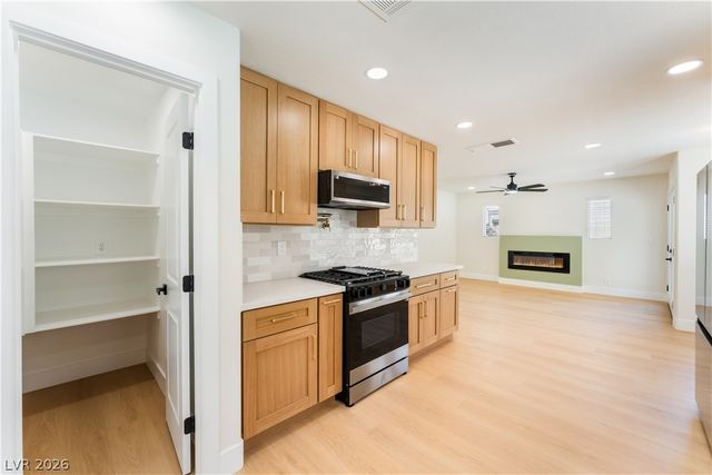 6516 Quantum Lane, Las Vegas, NV 89130