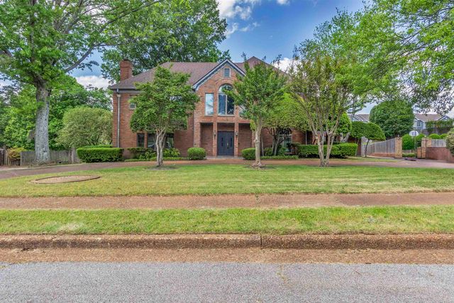 2523 COUNTRYWOOD PKY, Memphis, TN 38016