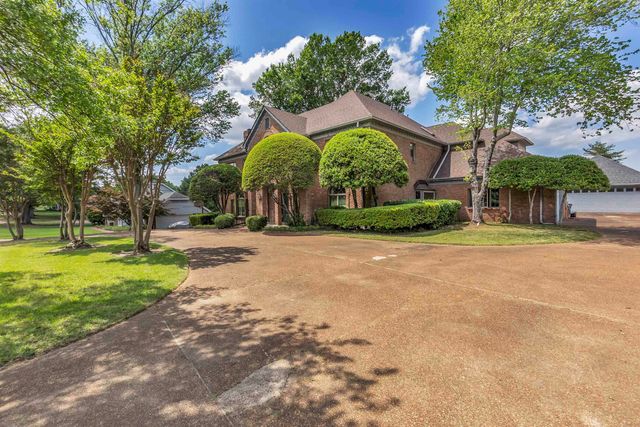 2523 COUNTRYWOOD PKY, Memphis, TN 38016