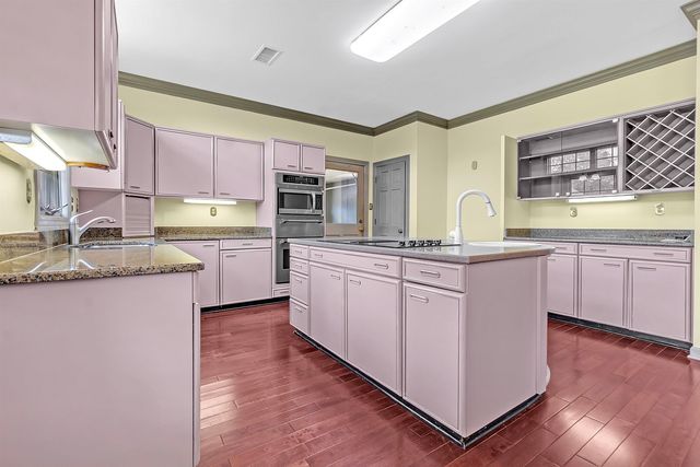 2523 COUNTRYWOOD PKY, Memphis, TN 38016