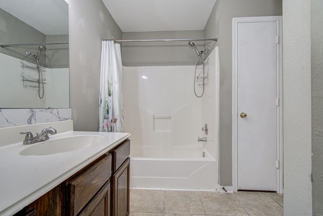 18419 Willow Moss Drive, Katy, TX 77449
