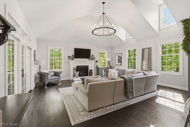 16620 Jennifer Lane, Chagrin Falls, OH 44023