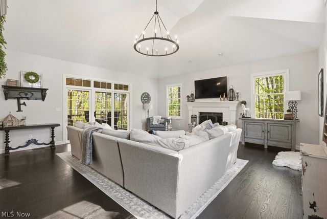 16620 Jennifer Lane, Chagrin Falls, OH 44023