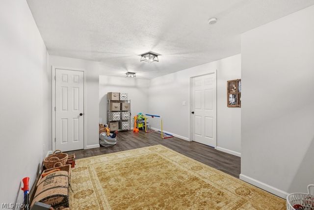 16620 Jennifer Lane, Chagrin Falls, OH 44023