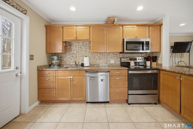 38 Knoll Road, East Haddam, CT 06469