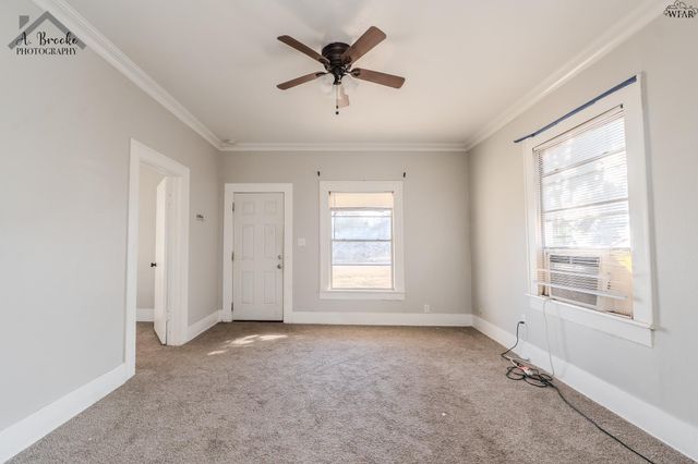 603 E 4TH STREET, Burkburnett, TX 76354