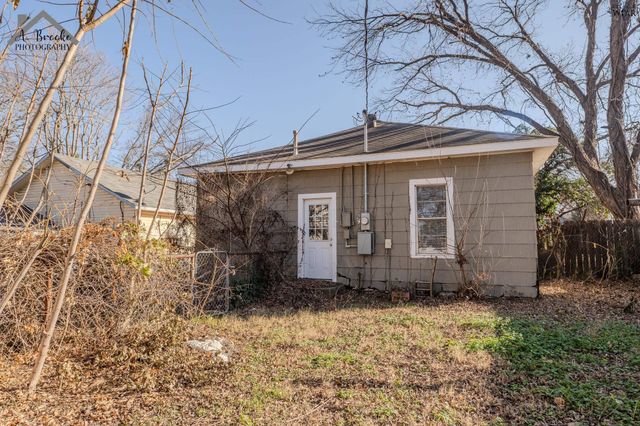 603 E 4TH STREET, Burkburnett, TX 76354