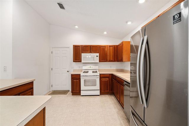 1297 EAGLE RIDGE DRIVE, The Villages, FL 32162
