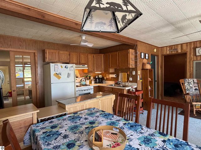 11180 Alpine Drive, Lake, MI 48632