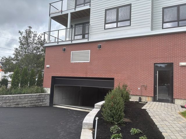 1391 Main Street 201, Walpole, MA 02081