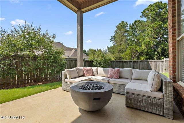 102 Hampton Chase, Madison, MS 39110