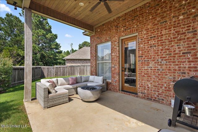 102 Hampton Chase, Madison, MS 39110