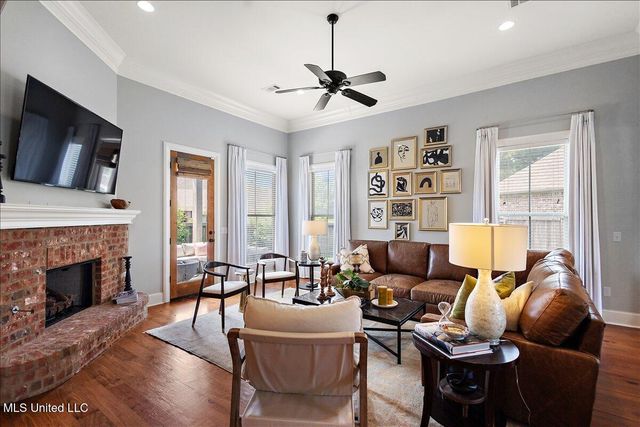 102 Hampton Chase, Madison, MS 39110