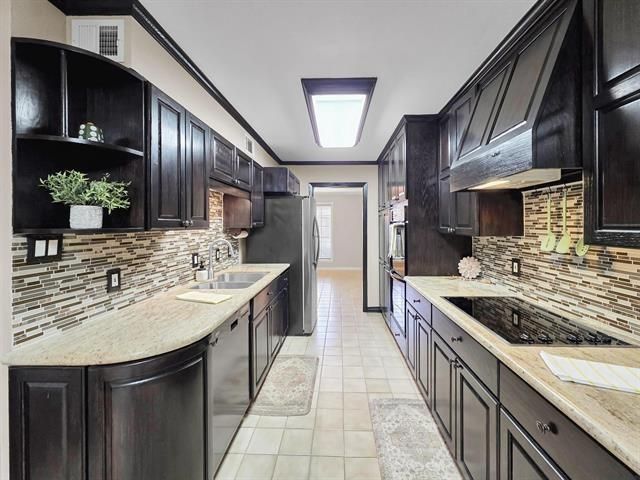 5720 Townhouse Lane, Beaumont, TX 77707