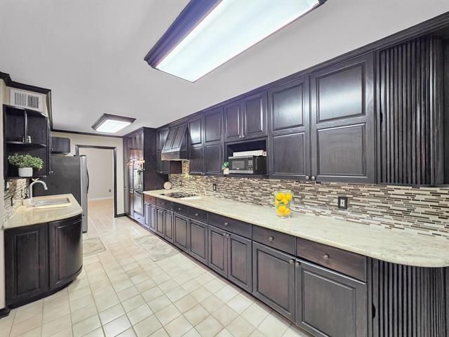 5720 Townhouse Lane, Beaumont, TX 77707