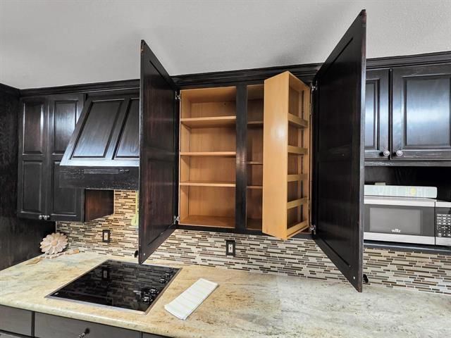 5720 Townhouse Lane, Beaumont, TX 77707