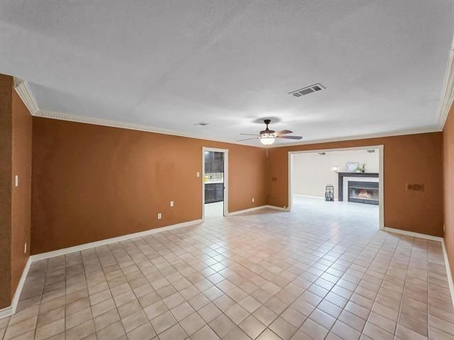 5720 Townhouse Lane, Beaumont, TX 77707