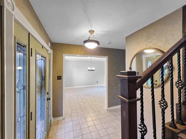 5720 Townhouse Lane, Beaumont, TX 77707
