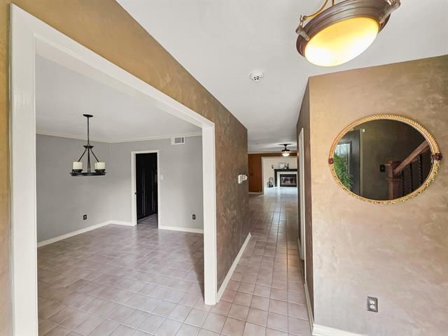 5720 Townhouse Lane, Beaumont, TX 77707