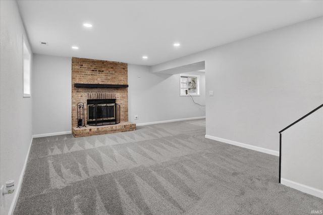 1926 Woodland Drive, Elkhart, IN 46514