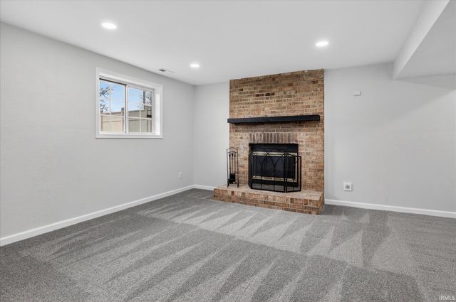 1926 Woodland Drive, Elkhart, IN 46514