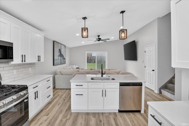 1926 Woodland Drive, Elkhart, IN 46514