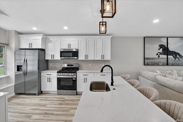1926 Woodland Drive, Elkhart, IN 46514
