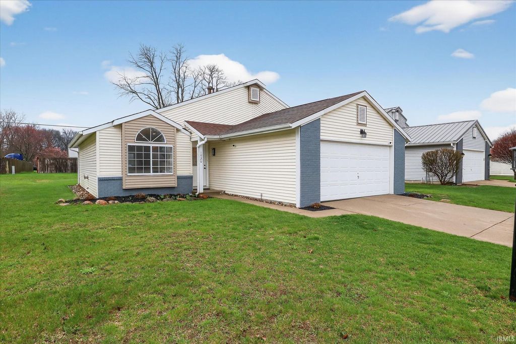 1926 Woodland Drive, Elkhart, IN 46514