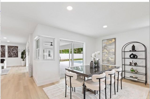 1780 SW 12th St, Boca Raton, FL 33486