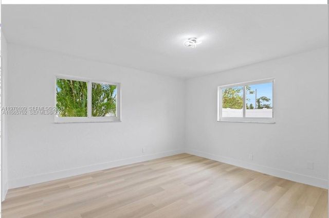 1780 SW 12th St, Boca Raton, FL 33486