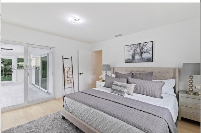 1780 SW 12th St, Boca Raton, FL 33486