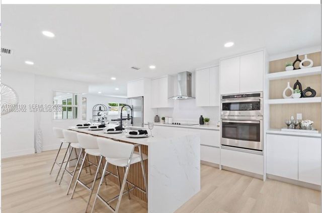 1780 SW 12th St, Boca Raton, FL 33486