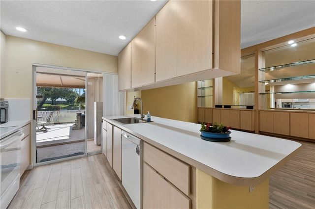 1217 NW Sun Terrace Circle B, Port St Lucie, FL 34986