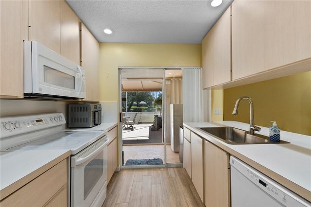 1217 NW Sun Terrace Circle B, Port St Lucie, FL 34986