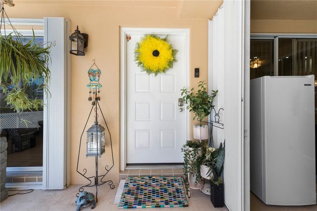 1217 NW Sun Terrace Circle B, Port St Lucie, FL 34986