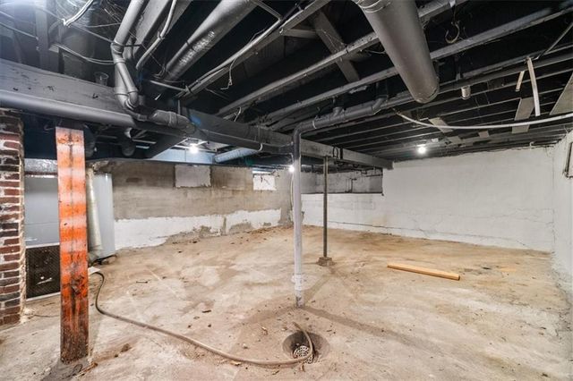 3801 Mersington Avenue, Kansas City, MO 64128