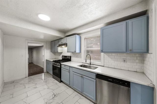 3801 Mersington Avenue, Kansas City, MO 64128