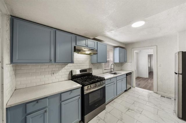 3801 Mersington Avenue, Kansas City, MO 64128