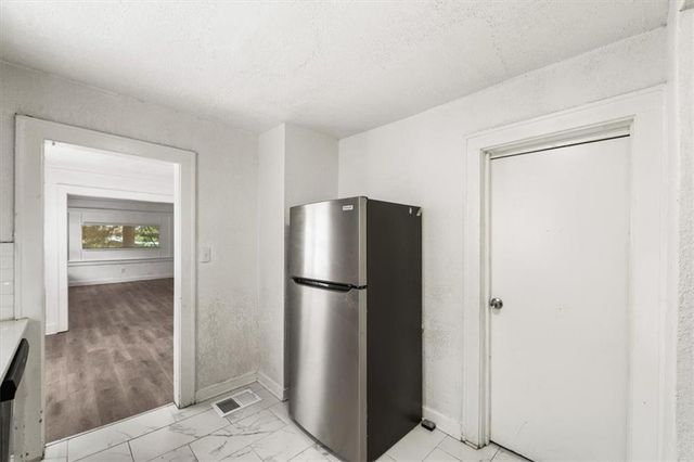 3801 Mersington Avenue, Kansas City, MO 64128