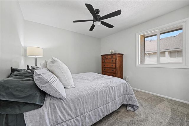 10952 Bradshaw Street, Overland Park, KS 66210